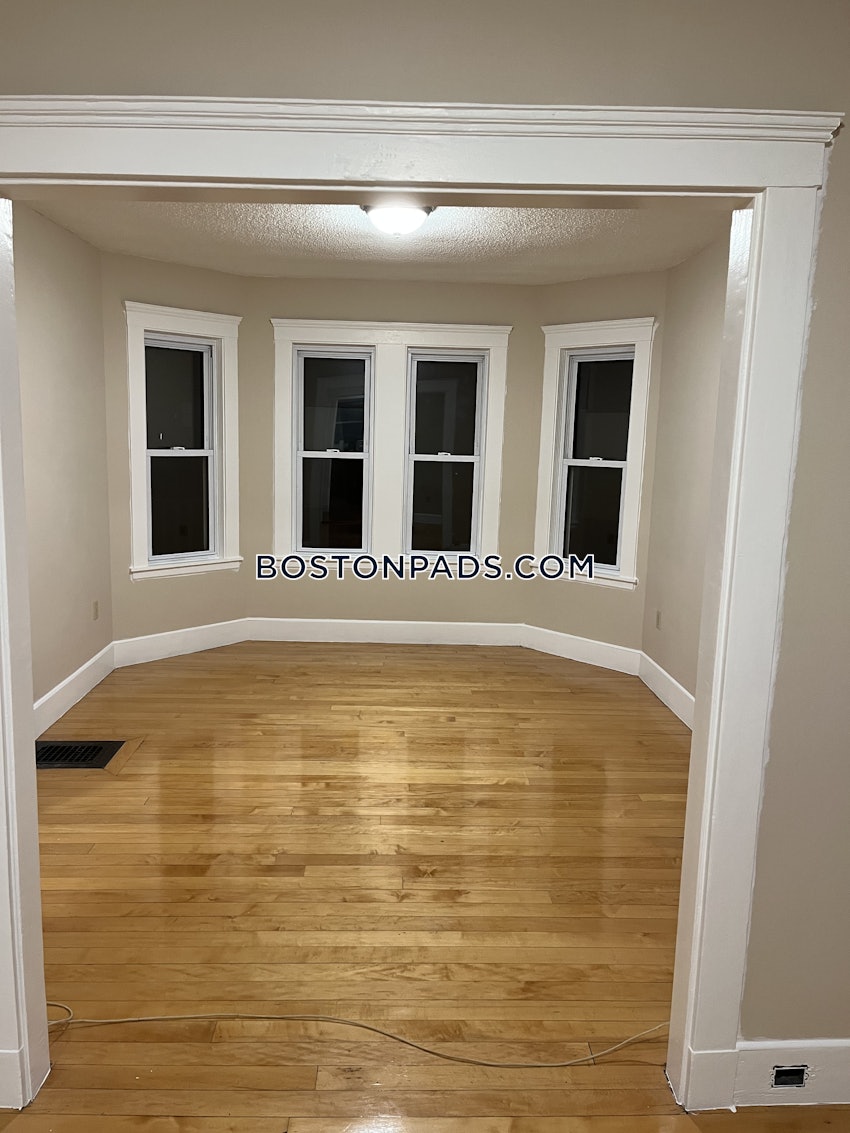 BOSTON - DORCHESTER - CODMAN SQUARE - 3 Beds, 1 Bath - Image 7