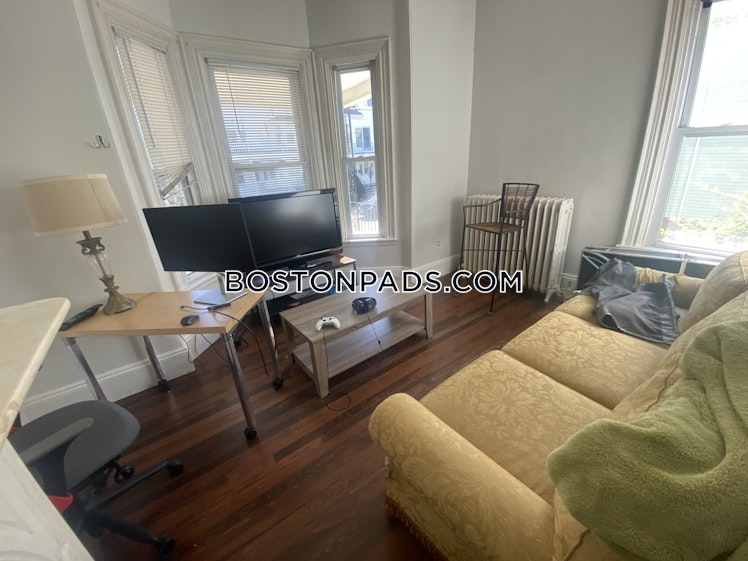 Curtis St., Somerville