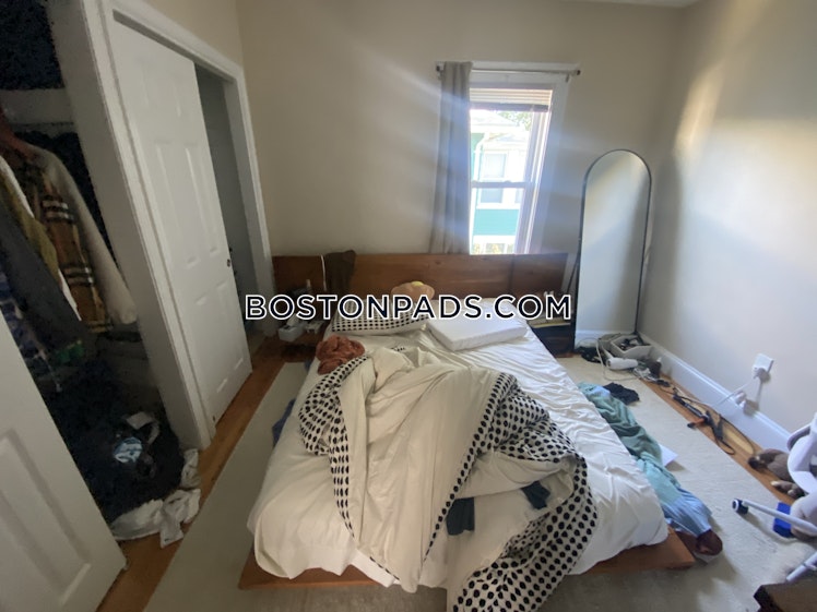 Frederick Ave., Medford