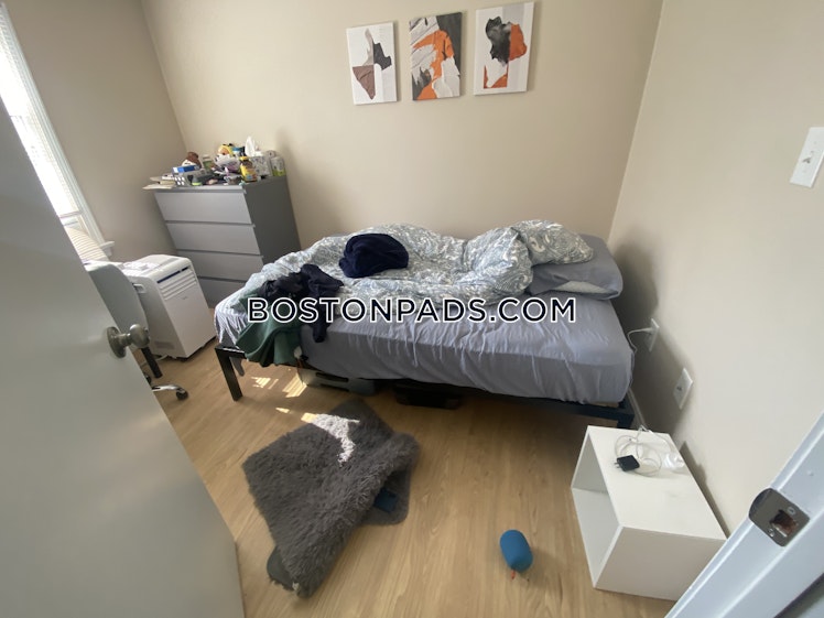 Frederick Ave., Medford