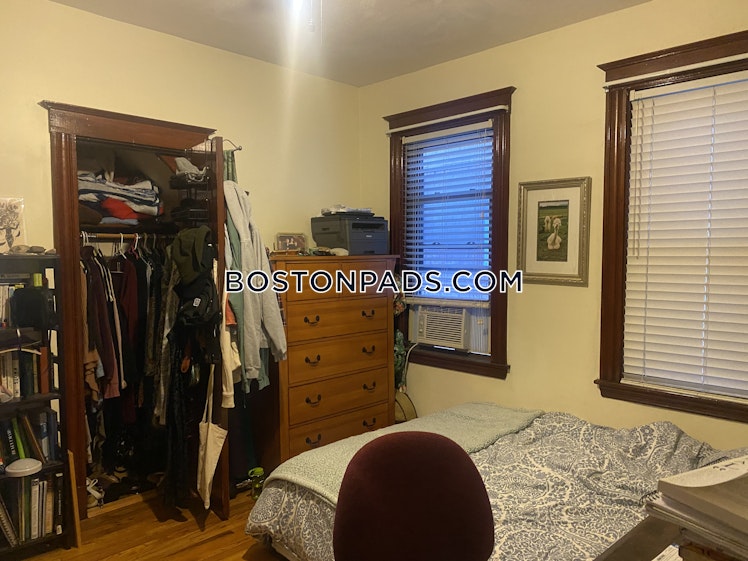 Frederick Ave., Medford