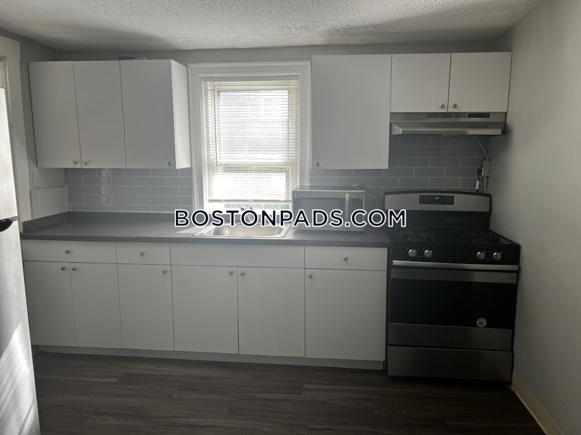 Chelsea - $2,275+ /month