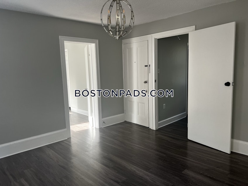 Chelsea - $2,275+ /month