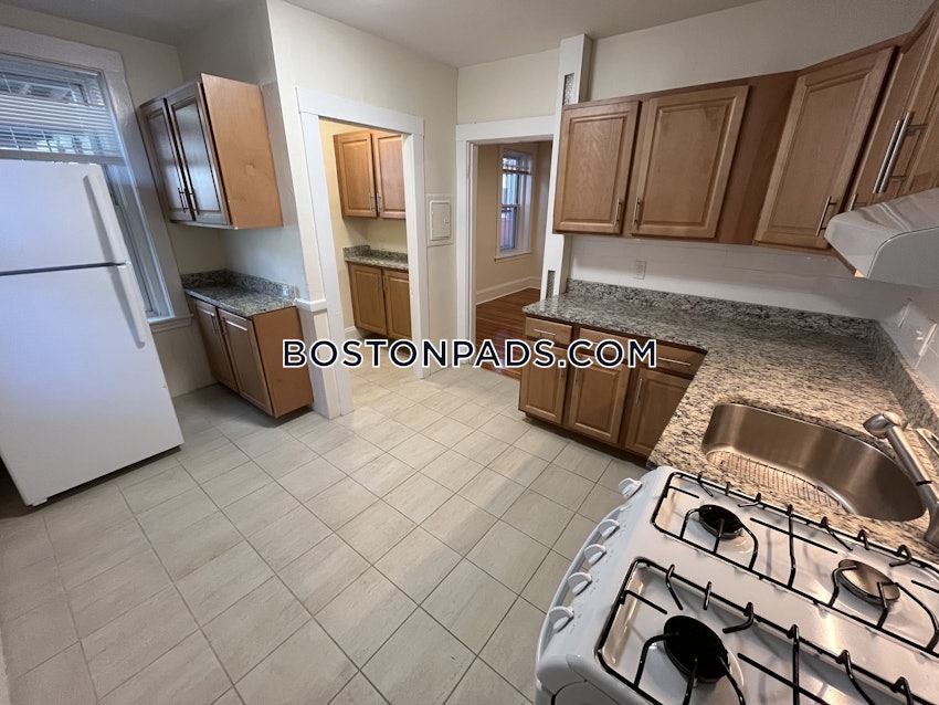 BOSTON - ALLSTON - 3 Beds, 1 Bath - Image 13