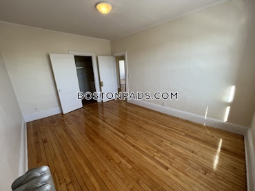 Boston - 3 Beds, 1 Baths