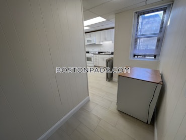 Boston - 3 Beds, 1 Baths