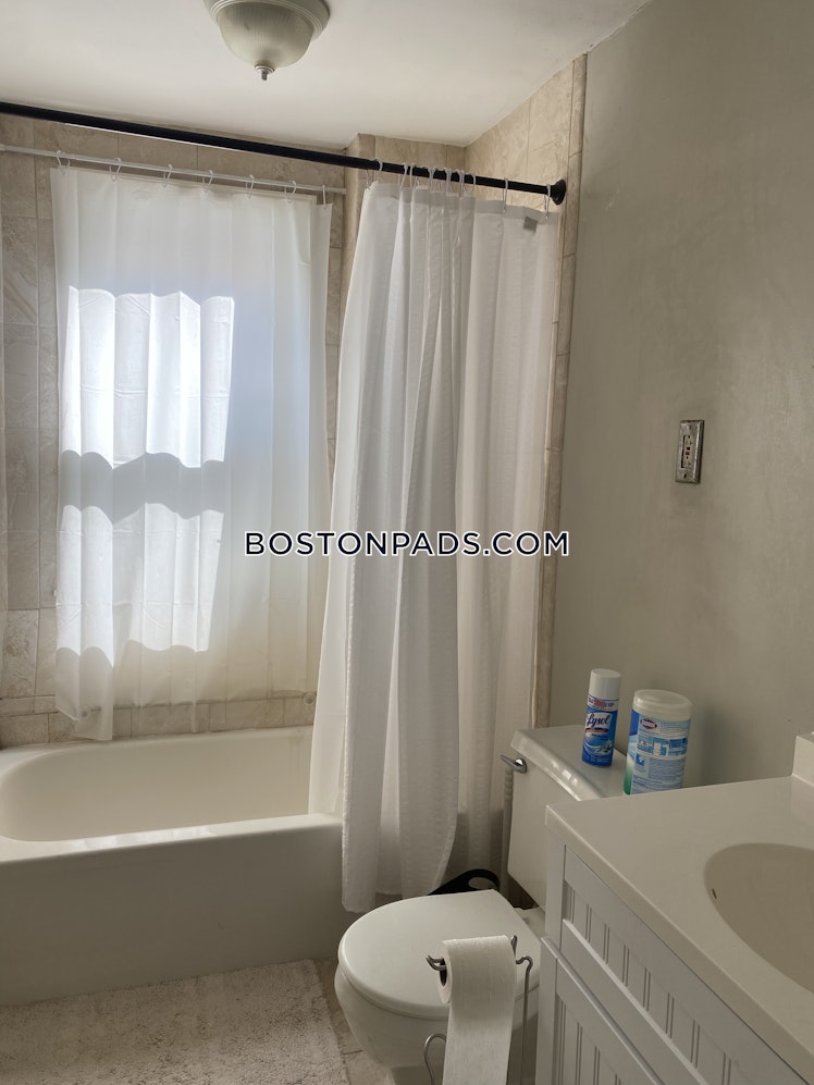 Conwell Ave., Somerville