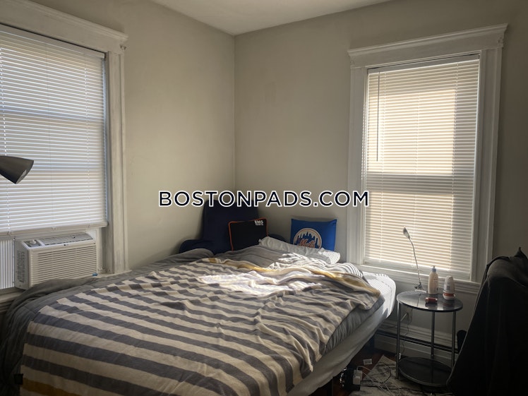 Conwell Ave., Somerville