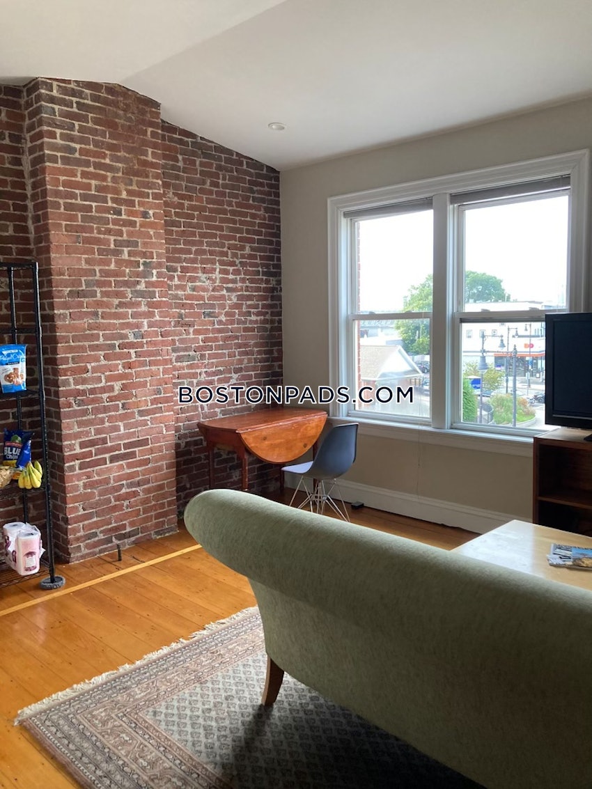 BOSTON - SOUTH BOSTON - ANDREW SQUARE - 3 Beds, 2 Baths - Image 1