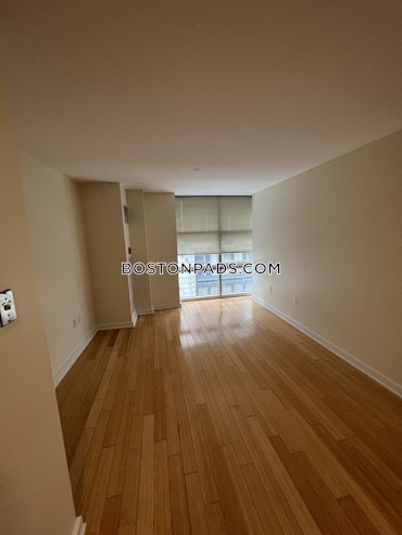 Boston - 1 Beds, 1 Baths