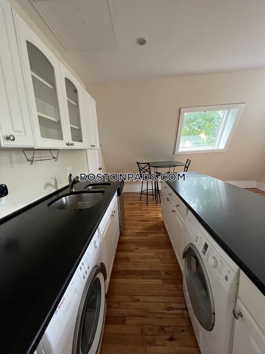 BOSTON - FORT HILL - 1 Bed, 1 Bath - Image 27