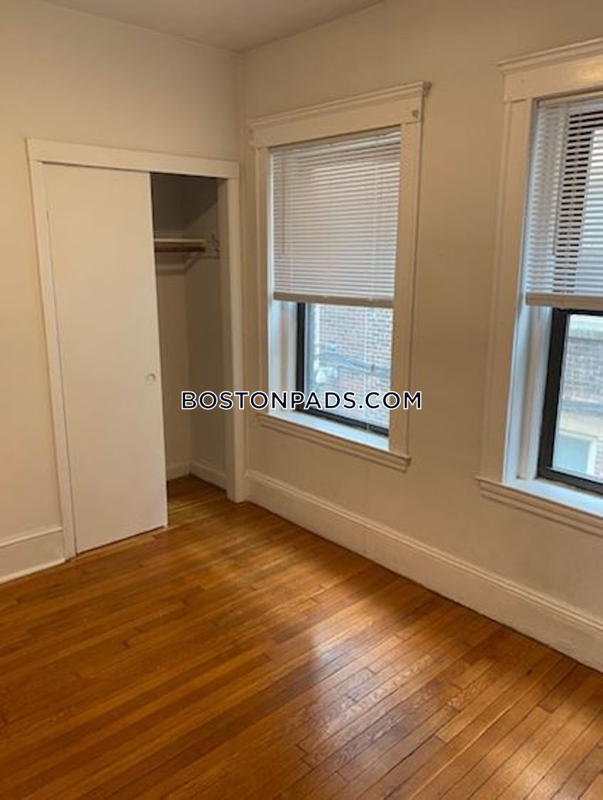 BOSTON - ALLSTON/BRIGHTON BORDER - 1 Bed, 1 Bath - Image 4