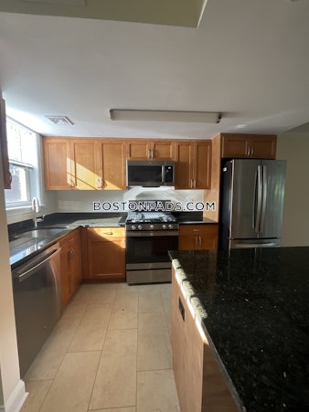 Thornton Rd. Brookline