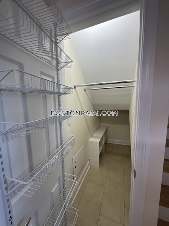 Thornton Rd. Brookline