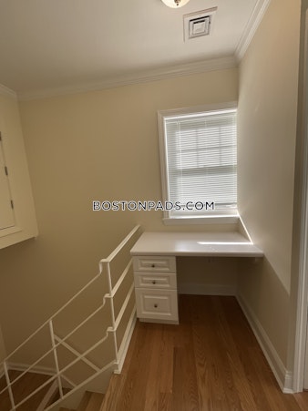 Thornton Rd. Brookline