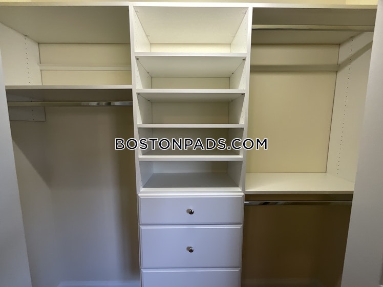 Thornton Rd., Brookline