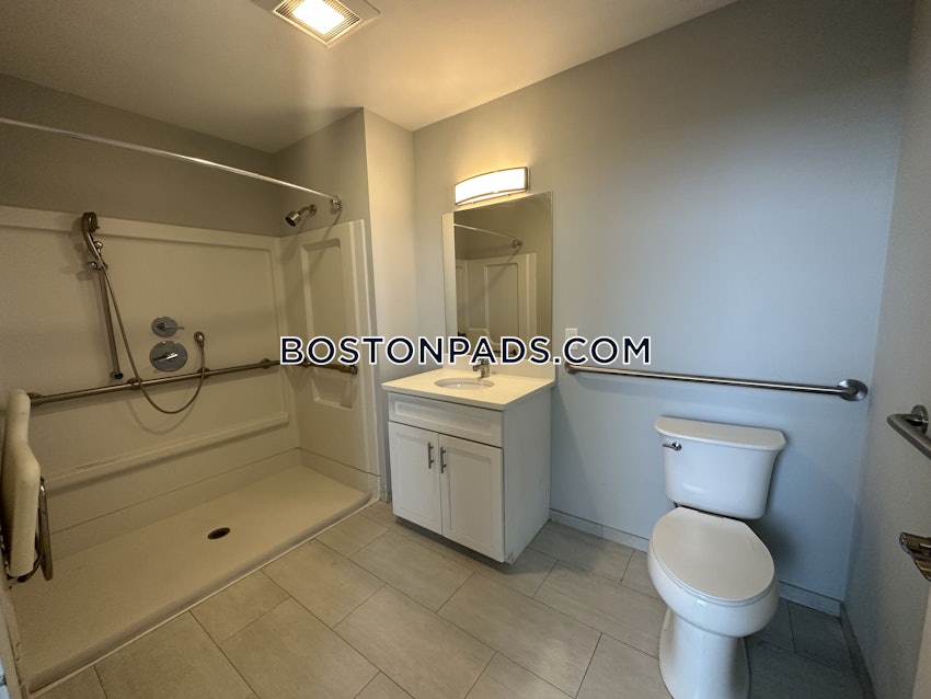 LYNN - 2 Beds, 2 Baths - Image 19