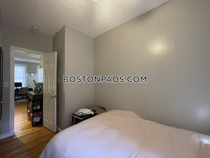 BOSTON - BEACON HILL - 1 Bed, 1 Bath - Image 12