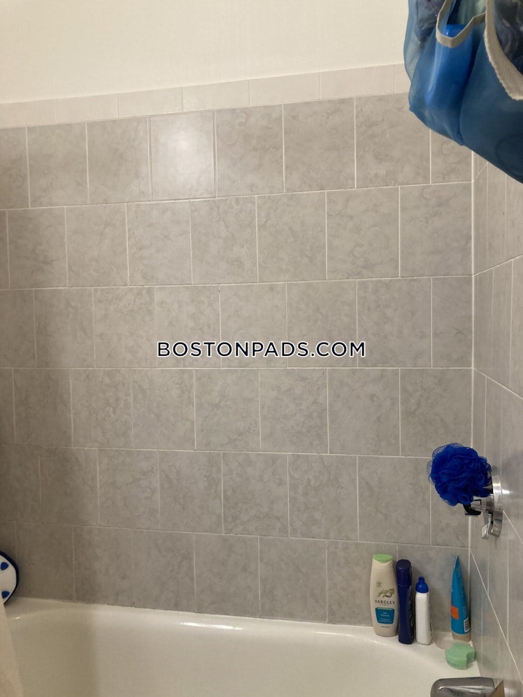 Hemenway St., Boston