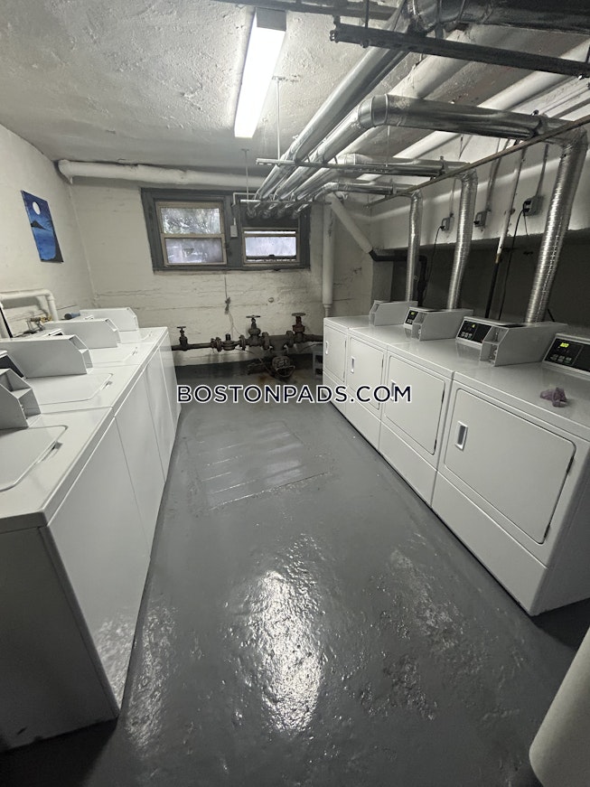 Somerville - $2,350+ /mo