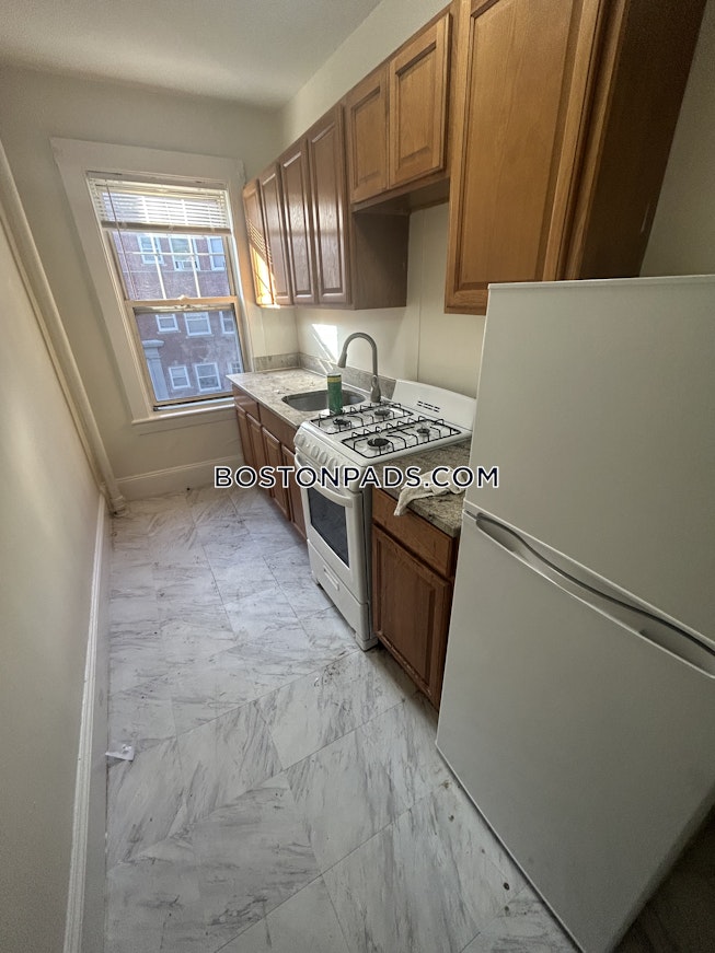 Somerville - $2,350+ /mo