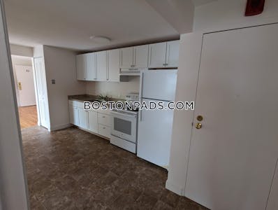 Melrose 1 Bed 1 Bath - $1,850 No Fee