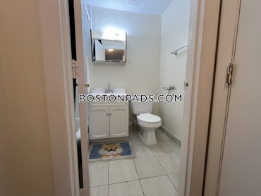 Boston - 2 Beds, 1 Baths