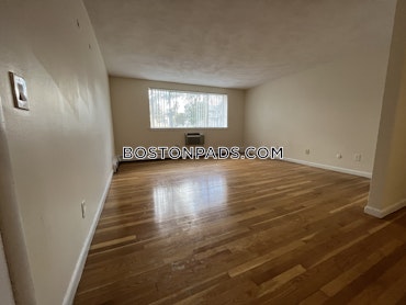 Boston - 2 Beds, 1 Baths