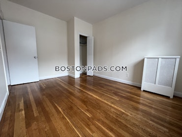 Boston - 3 Beds, 1.5 Baths