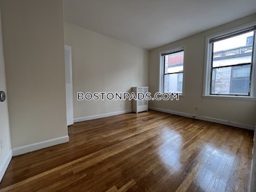 Boston - 3 Beds, 1.5 Baths