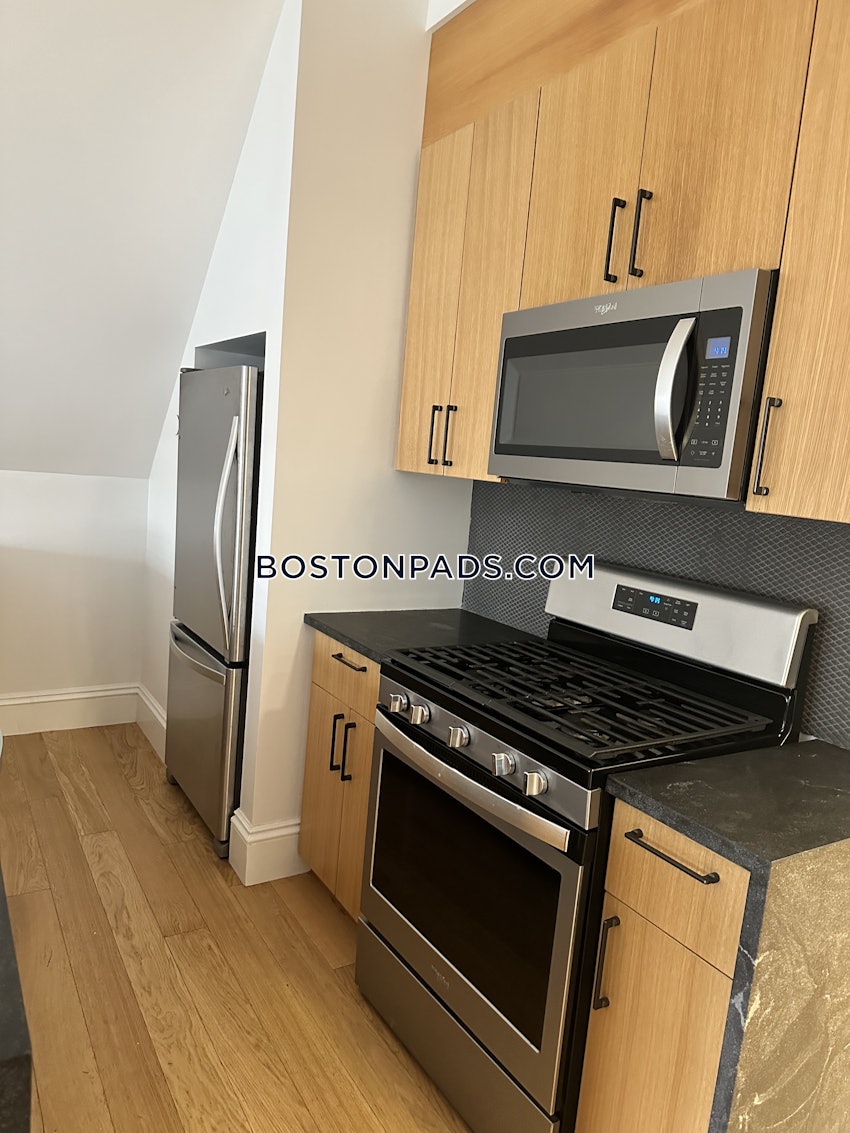 BOSTON - ALLSTON - 3 Beds, 2 Baths - Image 6