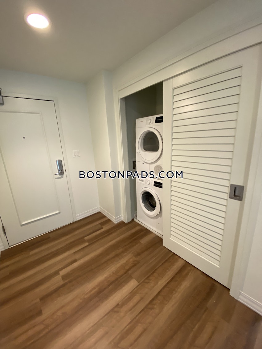 BOSTON - SEAPORT/WATERFRONT - 2 Beds, 2 Baths - Image 25