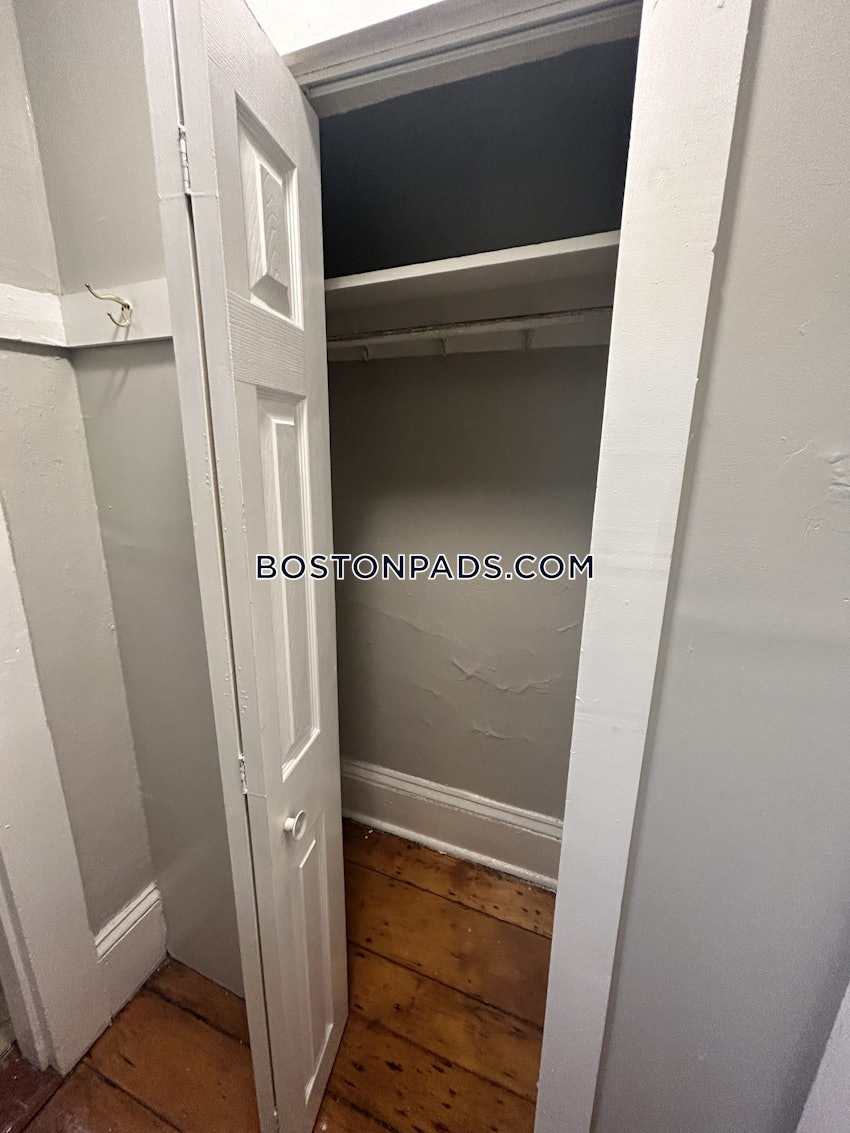 BOSTON - BEACON HILL - 1 Bed, 1 Bath - Image 7