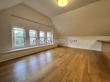 Boston - 3 Beds, 2 Baths