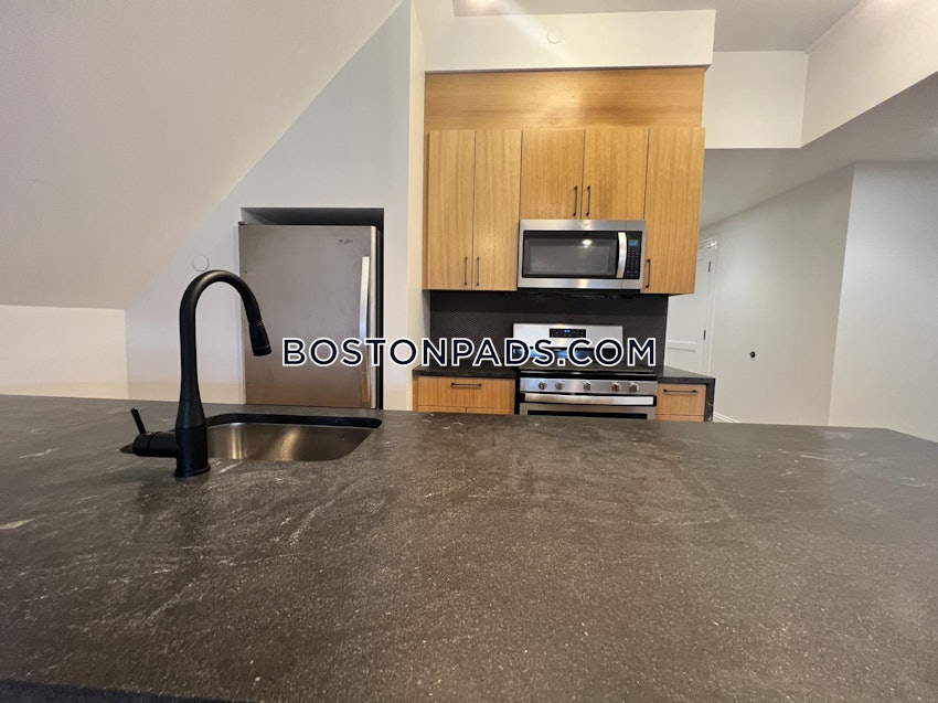 BOSTON - ALLSTON - 3 Beds, 2 Baths - Image 7