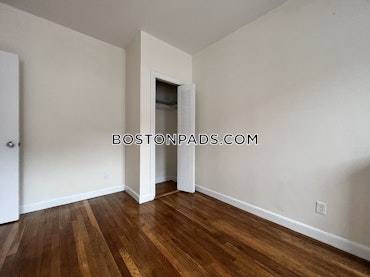 Boston - 3 Beds, 1.5 Baths