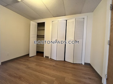 Boston - 3 Beds, 1.5 Baths