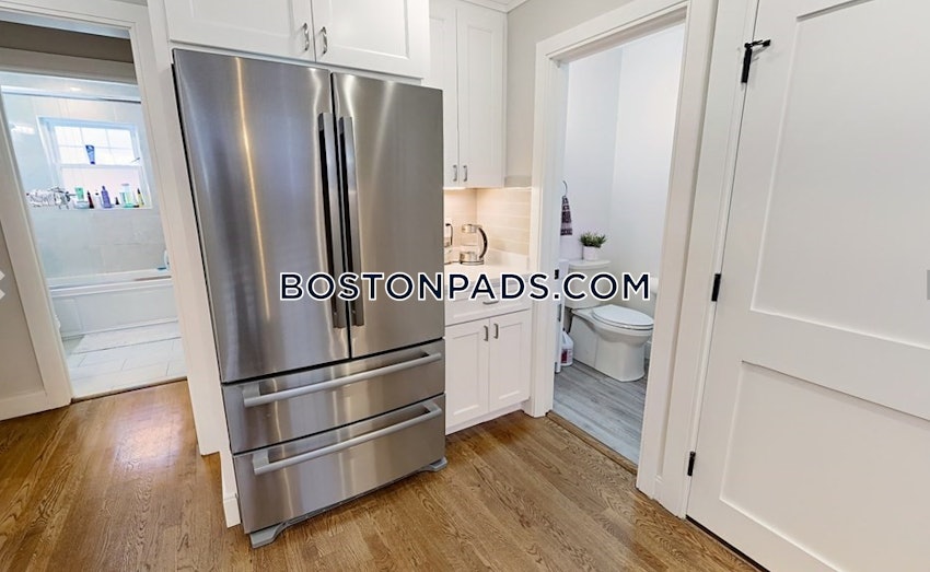 BOSTON - BRIGHTON - BOSTON COLLEGE - 3 Beds, 1.5 Baths - Image 9