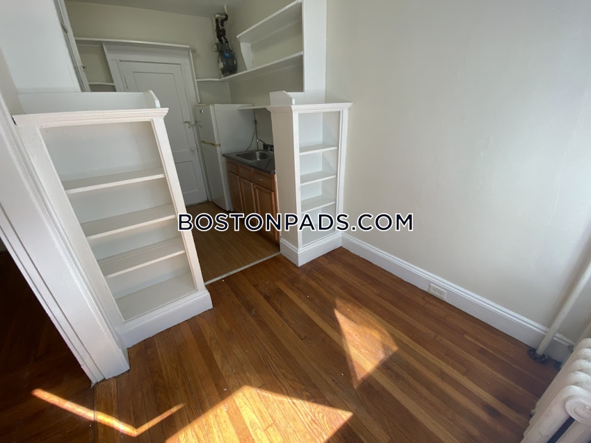 BOSTON - FENWAY/KENMORE - 1 Bed, 1 Bath - Image 24