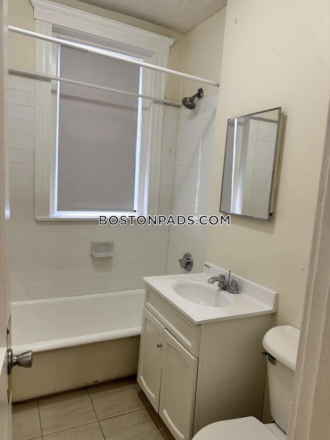 Boston - $2,300+ /mo