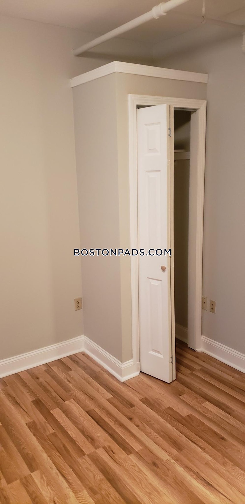 BOSTON - ALLSTON - 4 Beds, 2 Baths - Image 59