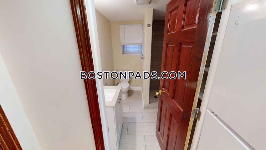 BOSTON - ALLSTON - 4 Beds, 2 Baths - Image 39