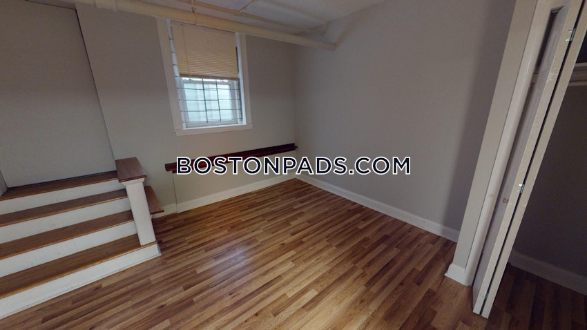 BOSTON - ALLSTON - 4 Beds, 2 Baths - Image 34