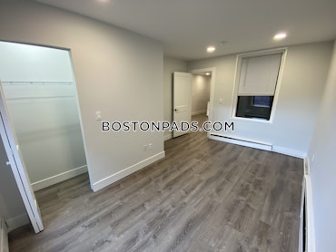 Boston - 2 Beds, 1 Baths