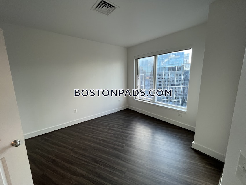 BOSTON - SEAPORT/WATERFRONT - 2 Beds, 2 Baths - Image 4