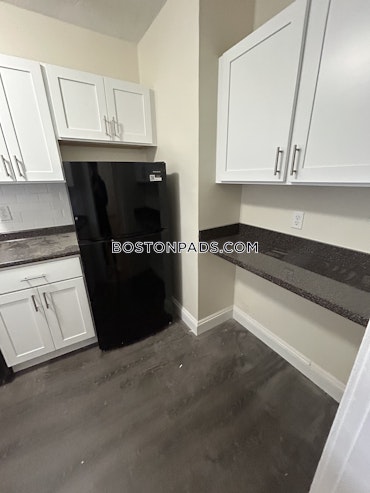 Boston - 2 Beds, 1 Baths