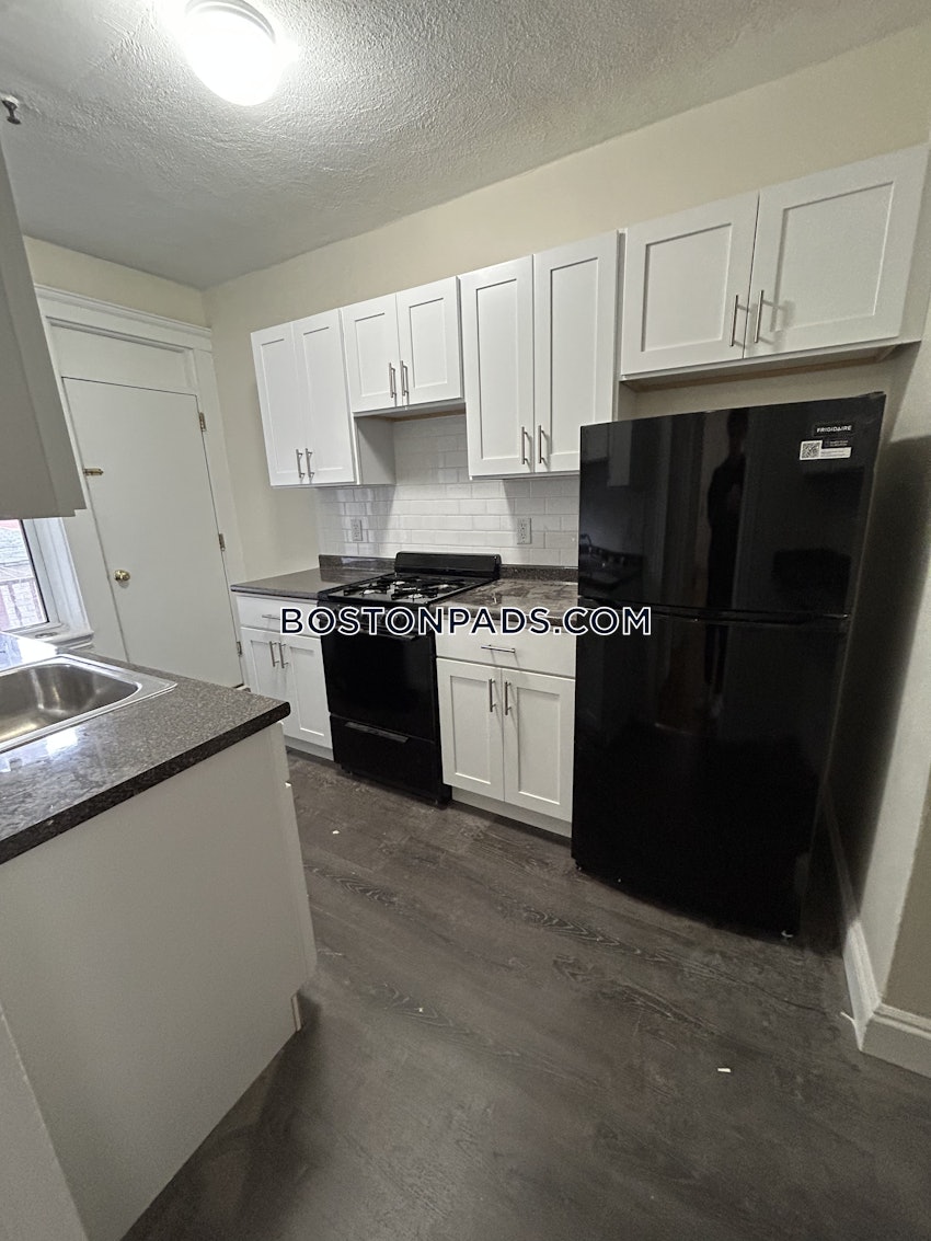 BOSTON - BRIGHTON- WASHINGTON ST./ ALLSTON ST. - 2 Beds, 1 Bath - Image 3