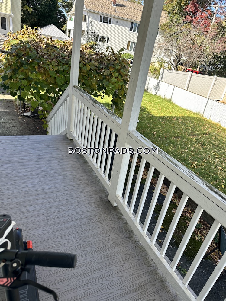 Goldsmith Ave., Medford