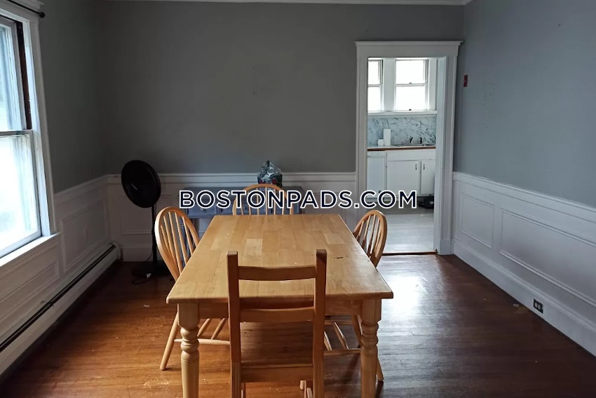 BOSTON - BRIGHTON - BOSTON COLLEGE - 4 Beds, 2 Baths - Image 9