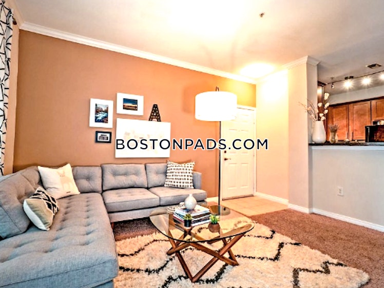 Hawthorne Way., Lawrence